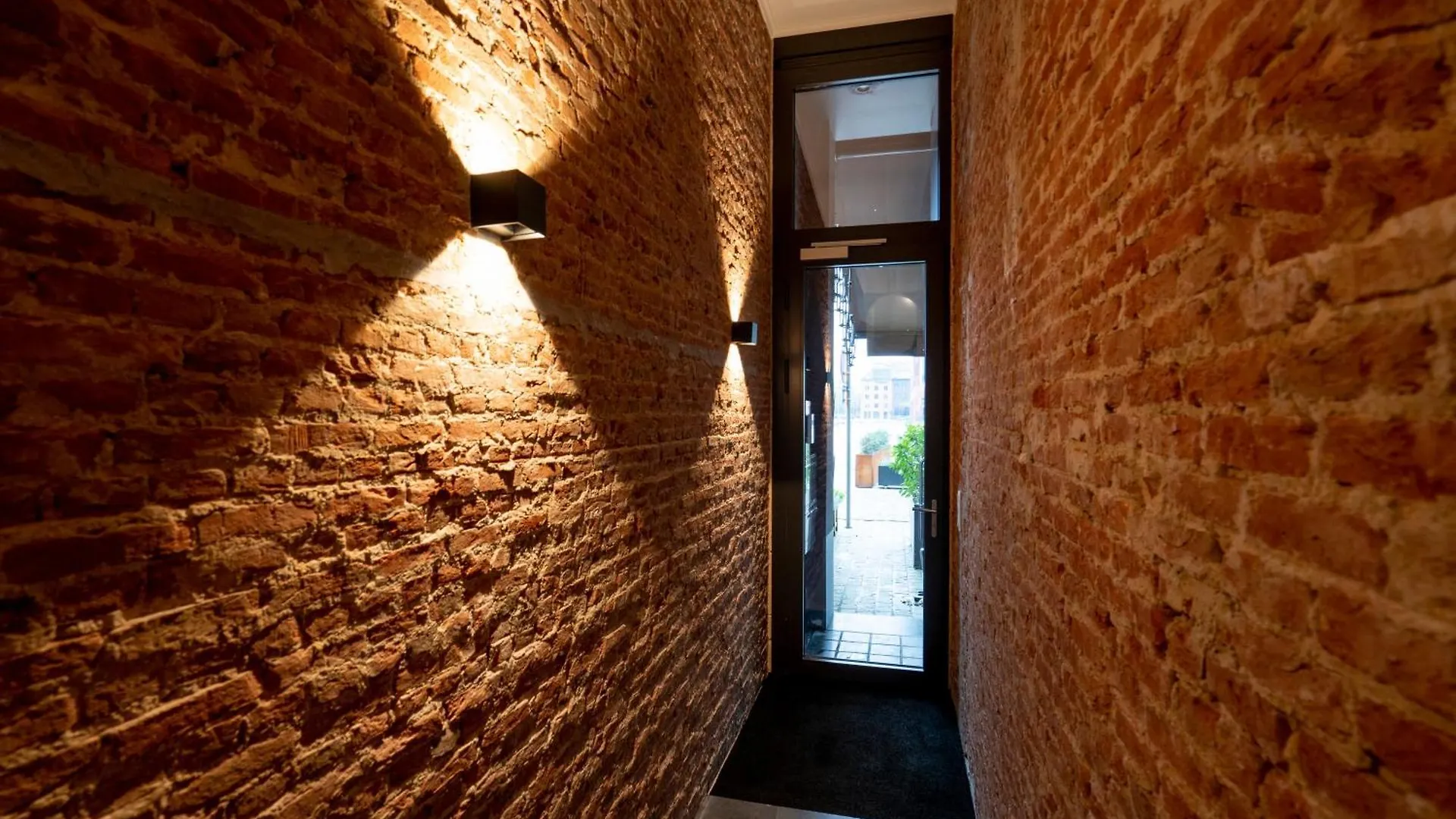 Shway - The Captain'S View Antwerp Apartment